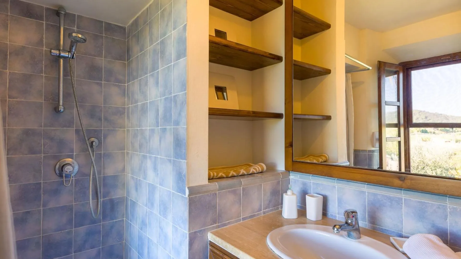 Elba Casale Al Mare Cm 5 Apartment CAMPO NELL'ELBA Italy